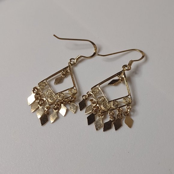 Cute Diamond Shaped Dangle Earring With 925 Sterling Silver Hooks - Picture 9 of 11